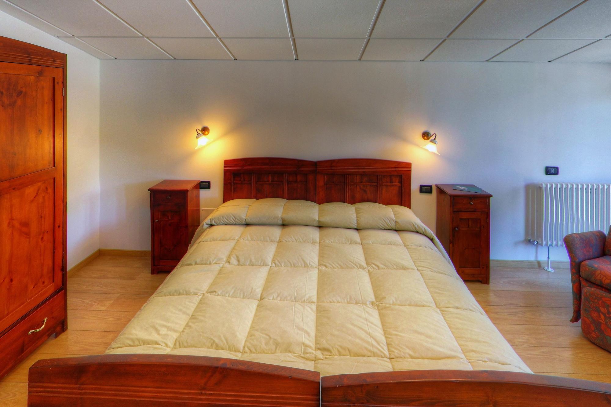 Gh Hotel Fratazza Сан-Мартіно-ді-Кастроцца Екстер'єр фото