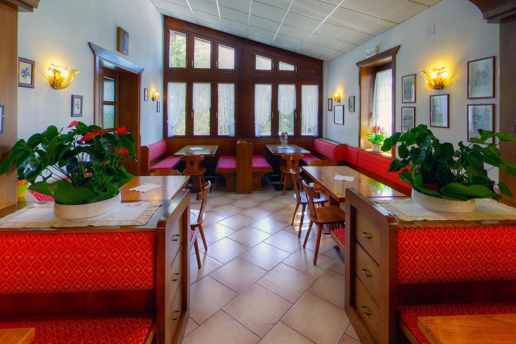 Gh Hotel Fratazza Сан-Мартіно-ді-Кастроцца Номер фото