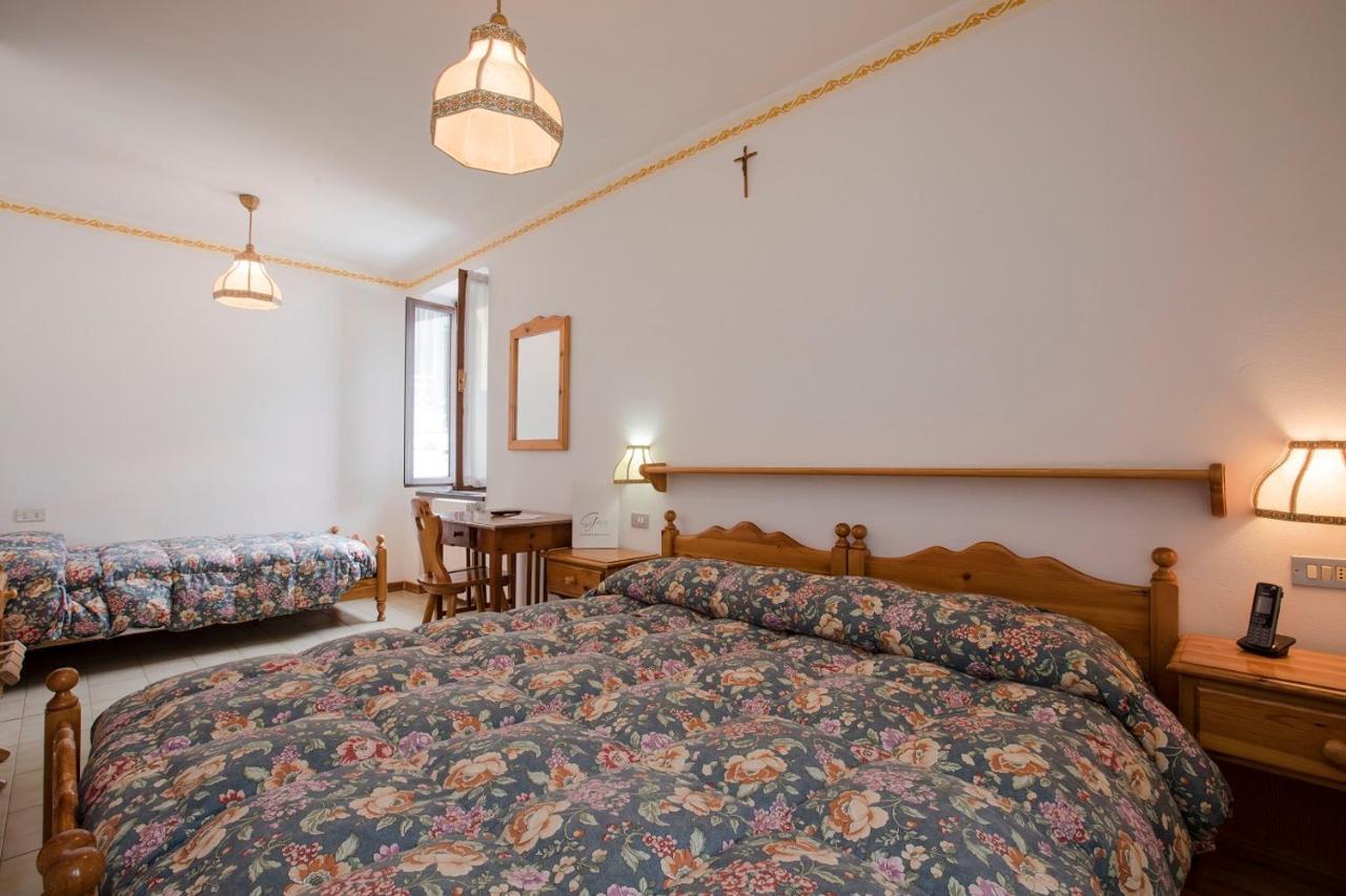 Gh Hotel Fratazza Сан-Мартіно-ді-Кастроцца Екстер'єр фото
